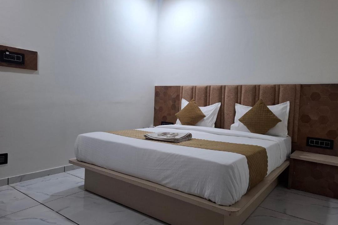 Photo of Bedroom in Gandhinagar
