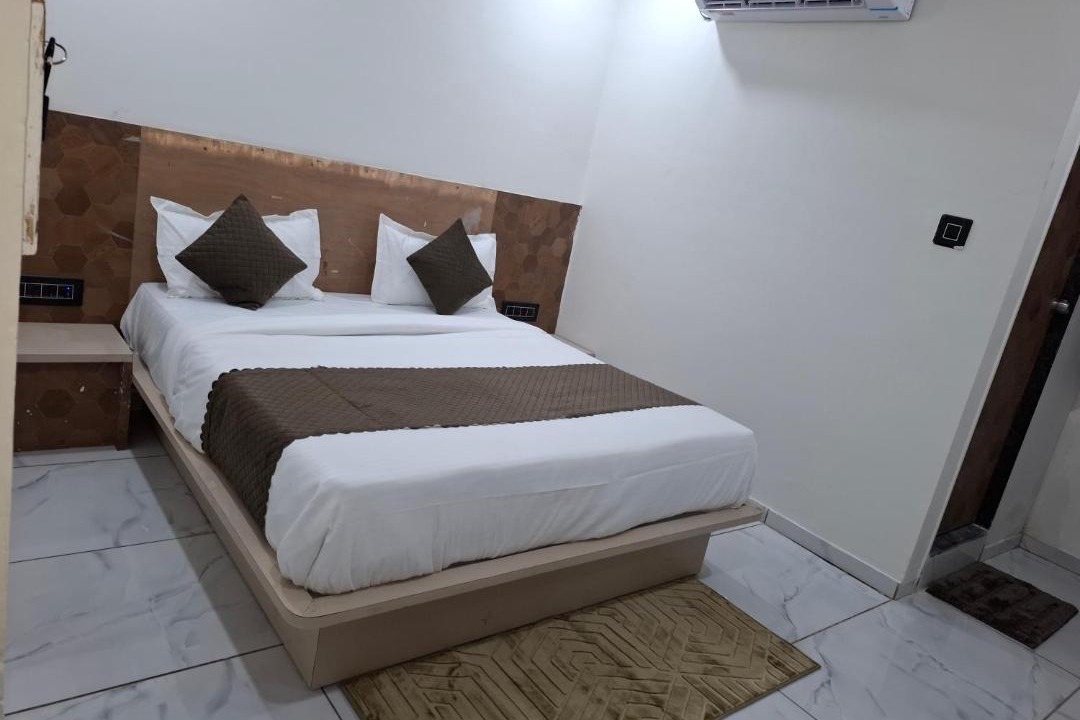 Photo of Bedroom in Gandhinagar