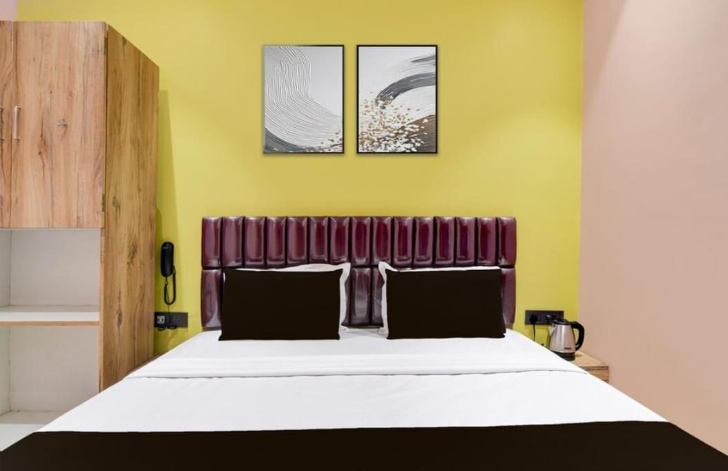 Photo of Bedroom in Bhubaneshwar
