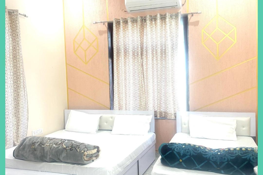 Photo of Bedroom in Khatu
