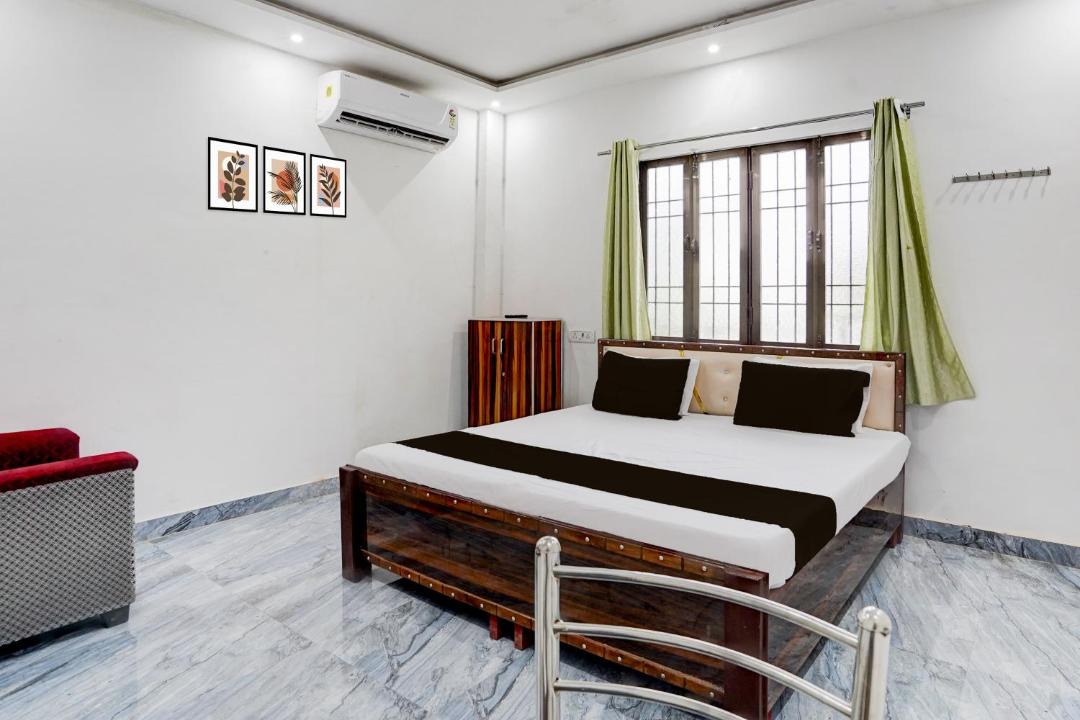 Photo of Bedroom in Varanasi