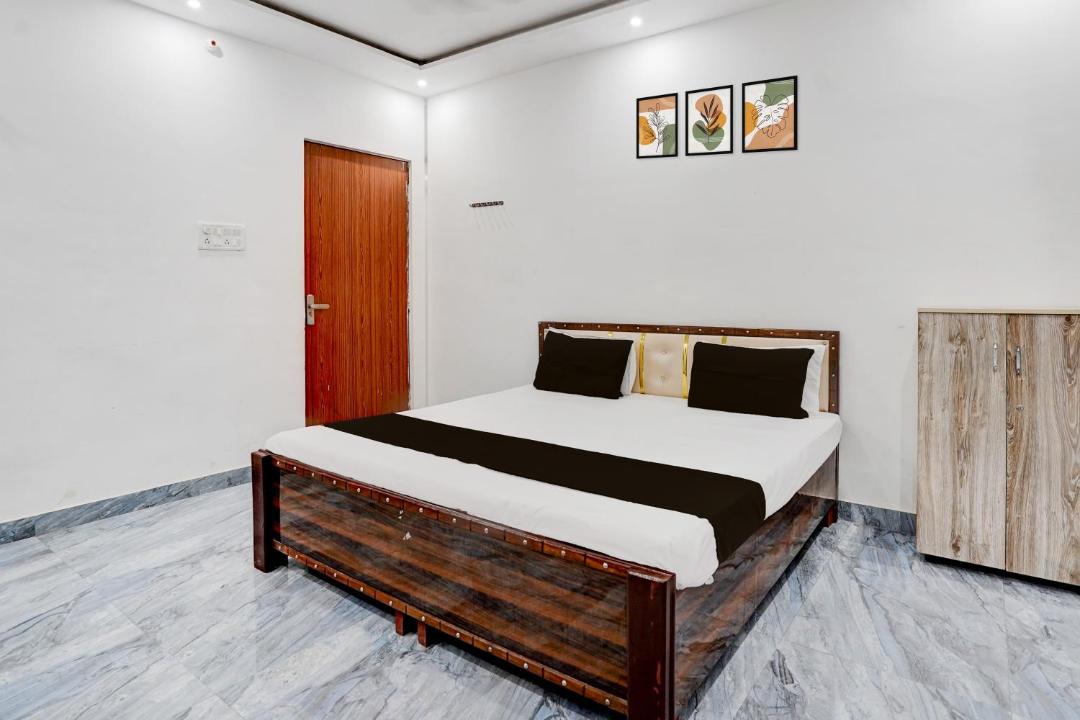Photo of Bedroom in Varanasi