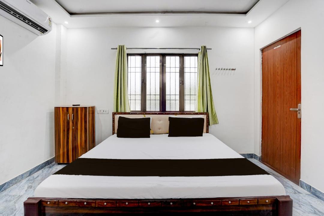 Photo of Bedroom in Varanasi