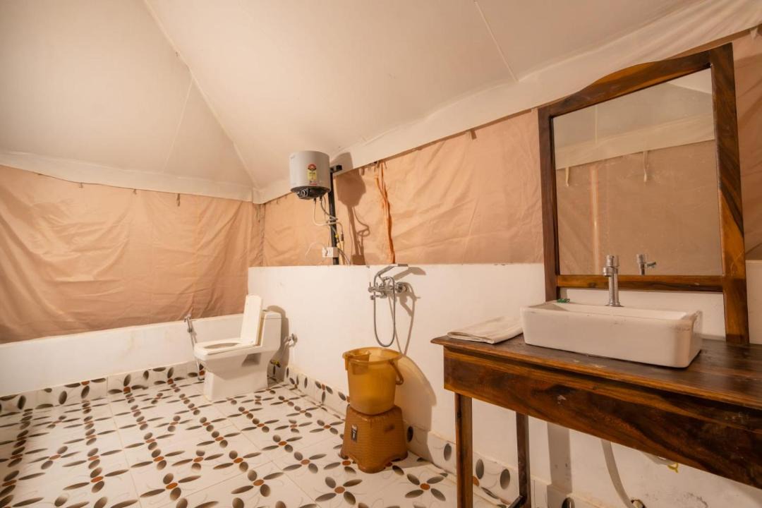 Photo of Bathroom in Kanoi
