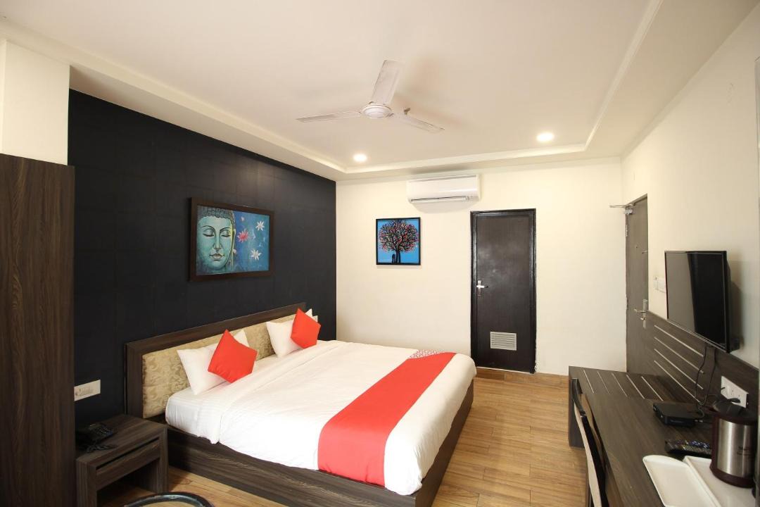 Photo of Bedroom in Pink City