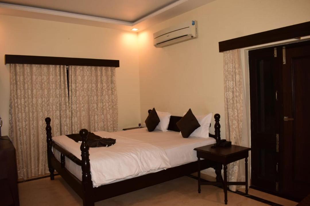 Photo of Bedroom in Mount Abu