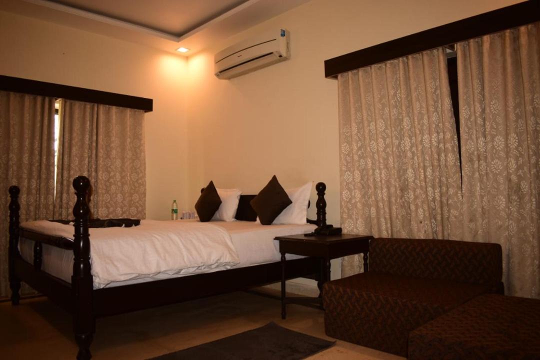 Photo of Bedroom in Mount Abu