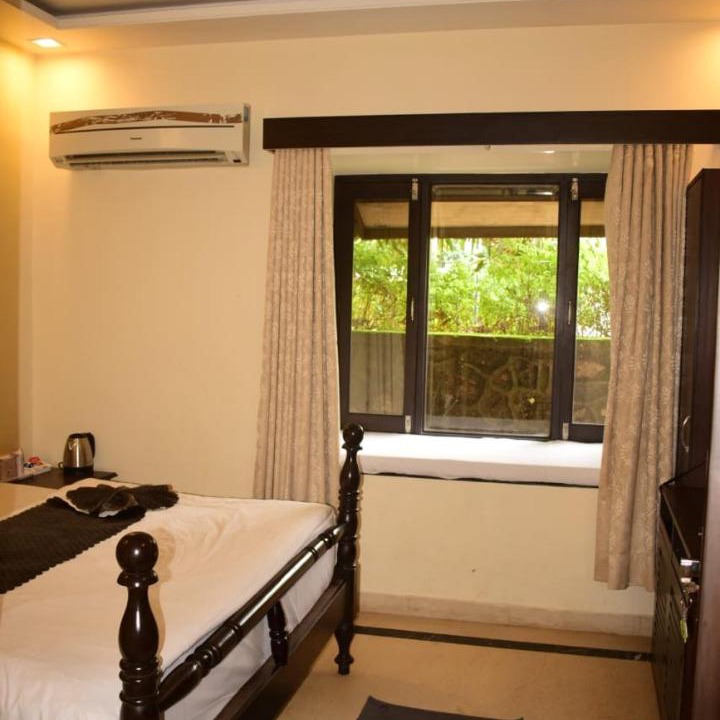 Photo of Bedroom in Mount Abu