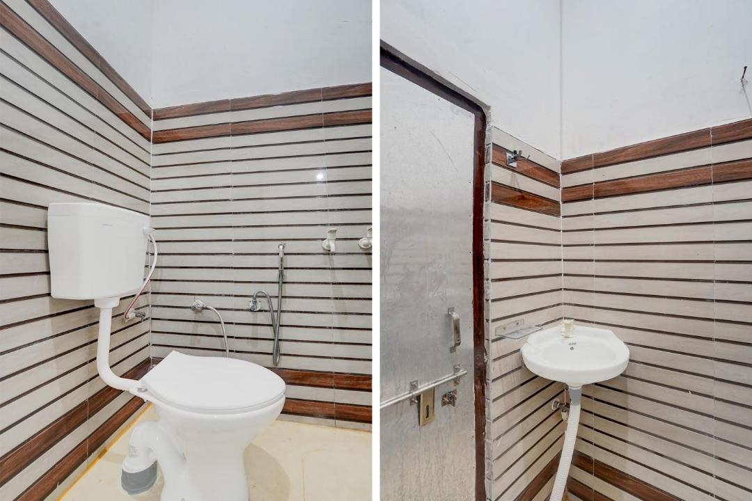 Photo of Bathroom in Patti