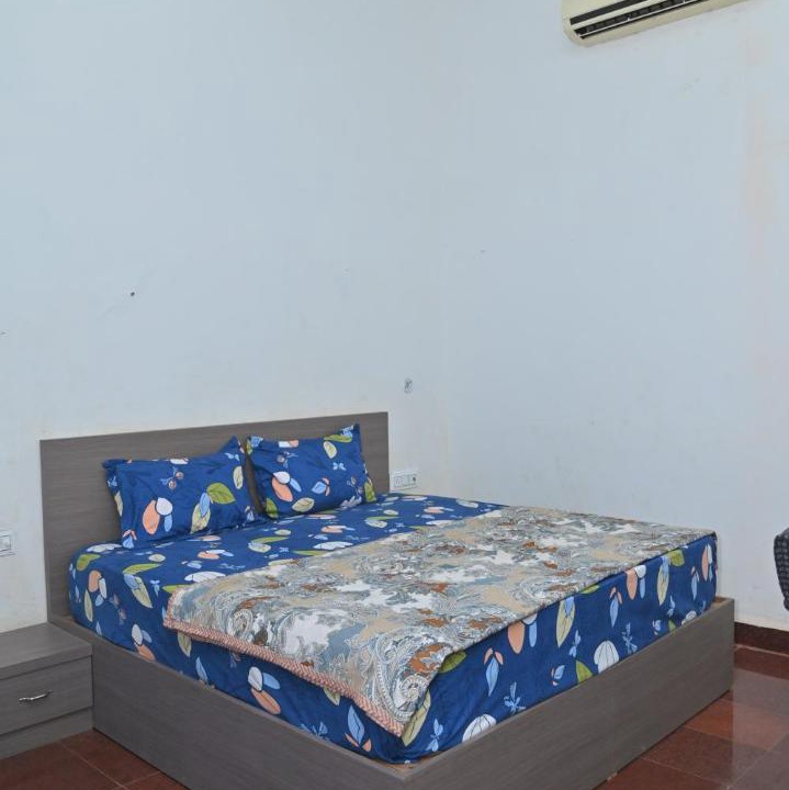 Photo of Bedroom in Thana Gazi