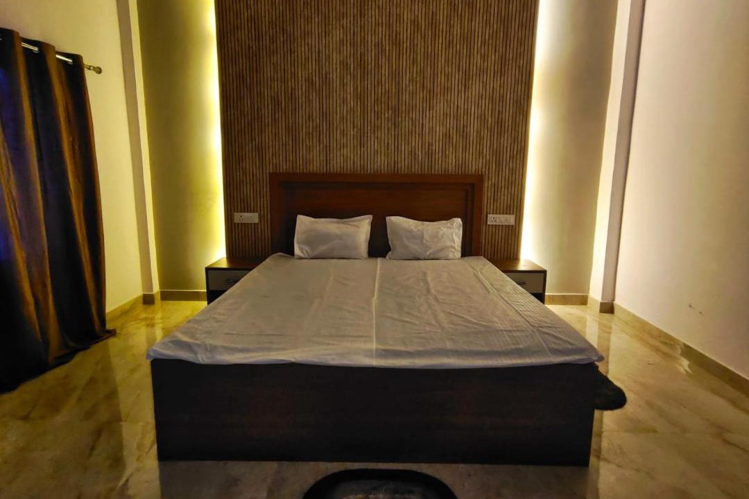 Photo of Bedroom in Mirzapur