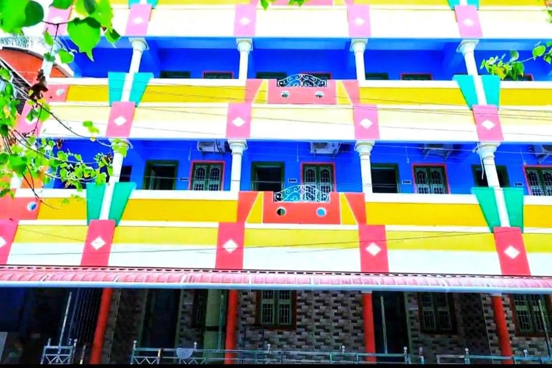 Photo of Buildings in Thirunallar