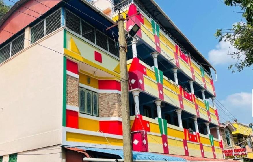 Photo of Buildings in Thirunallar