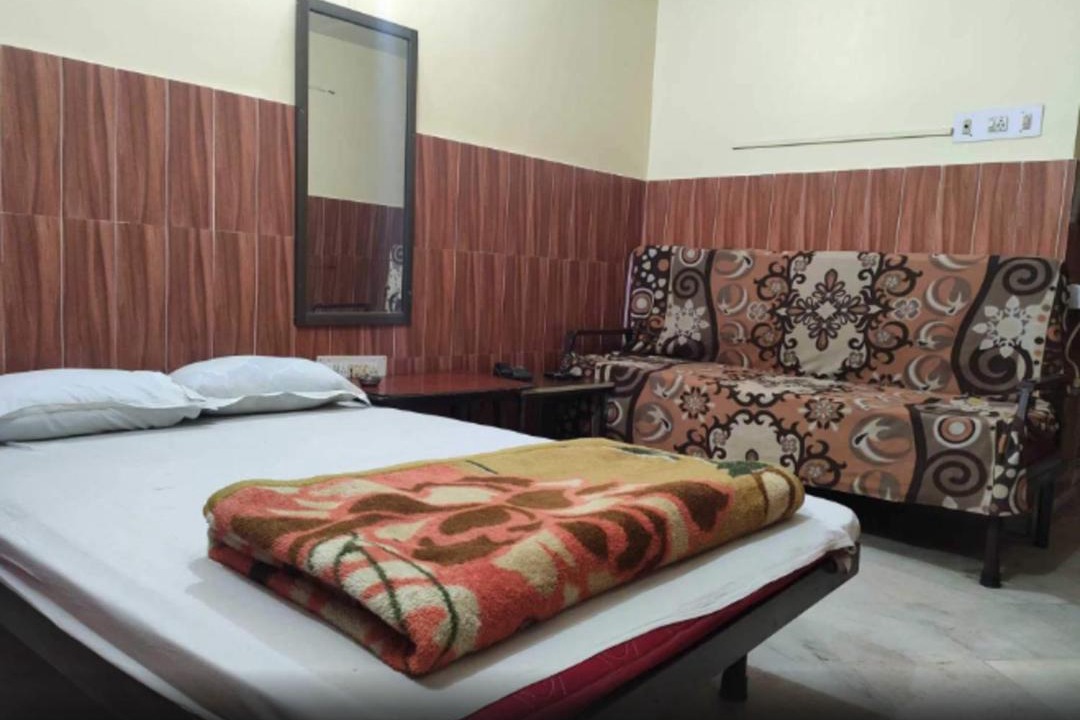 Photo of Bedroom in Deoghar