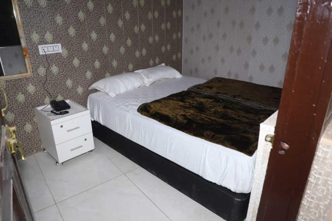Photo of Bedroom in Nizamuddin East