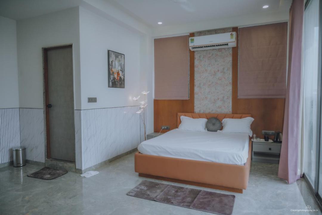 Photo of Bedroom in Khattalwada