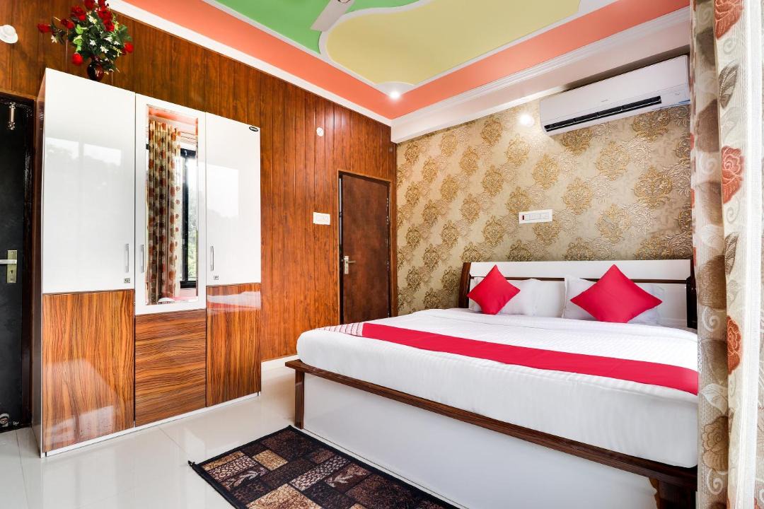 Photo of Bedroom in Raebareli