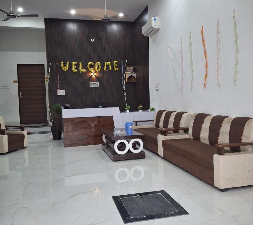 Photo of Livingroom in Khattalwada