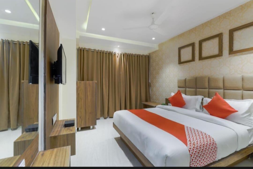 Photo of Bedroom in Vadodara
