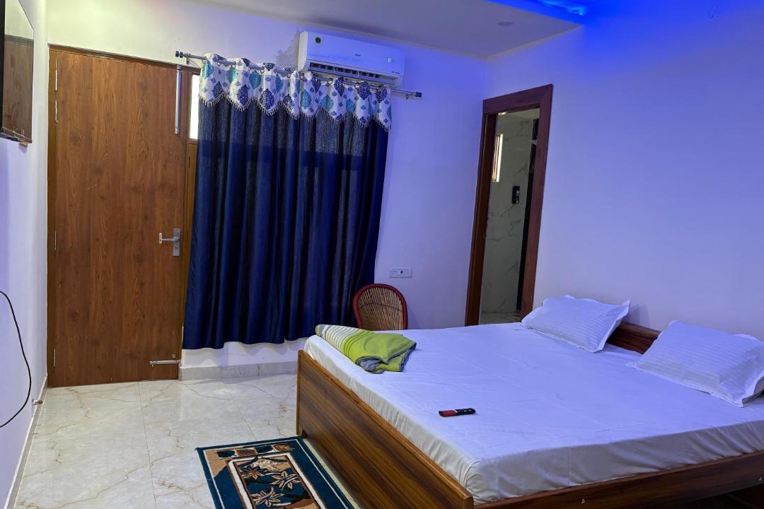 Photo of Bedroom in Kalyanpur