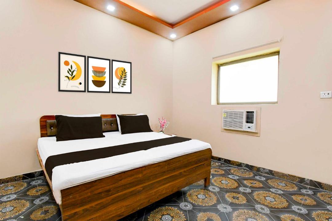 Photo of Bedroom in Phulpur