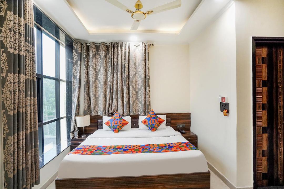 Photo of Bedroom in Sector 70