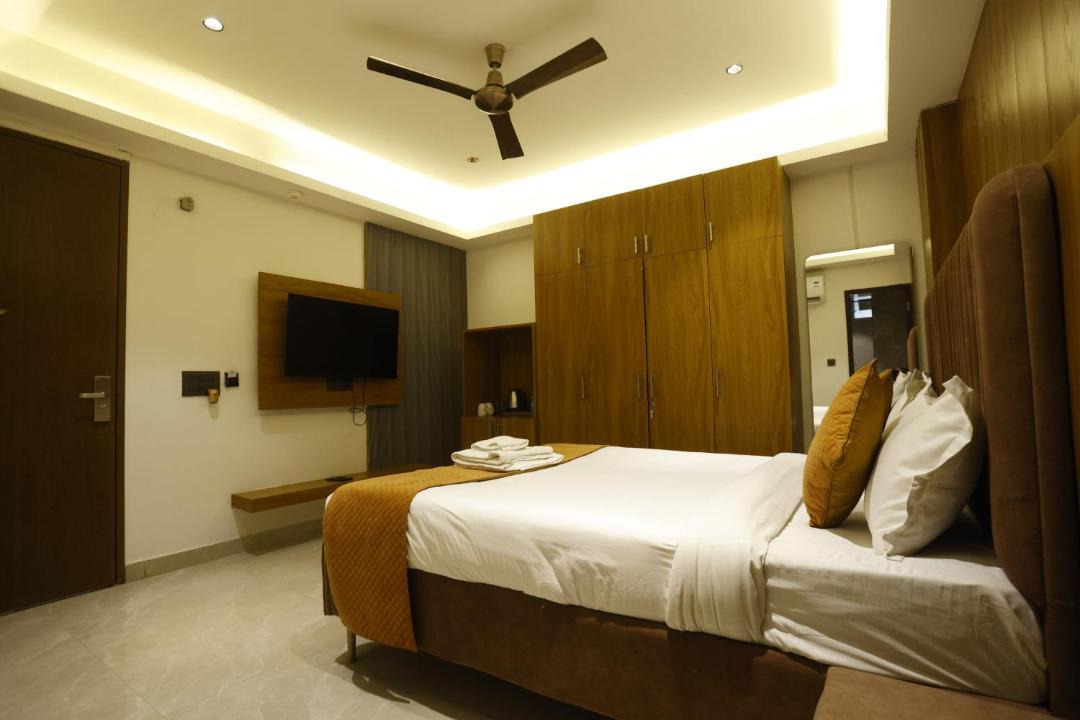 Photo of Others in Noida
