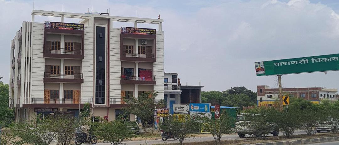 Photo of Buildings in Varanasi Nagar Nigam
