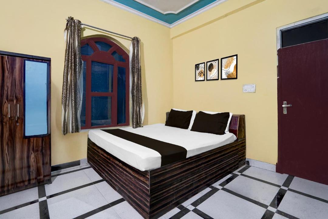 Photo of Bedroom in Behror