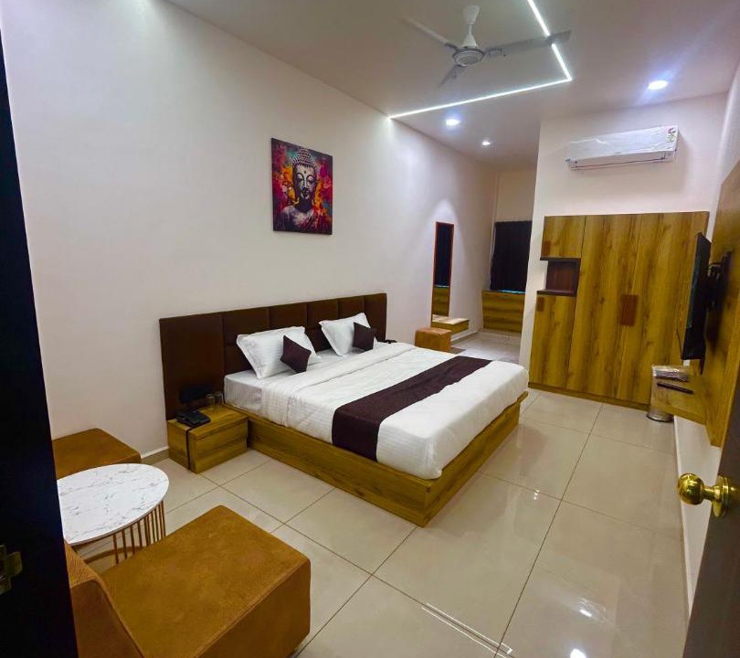 Photo of Bedroom in Gandhinagar