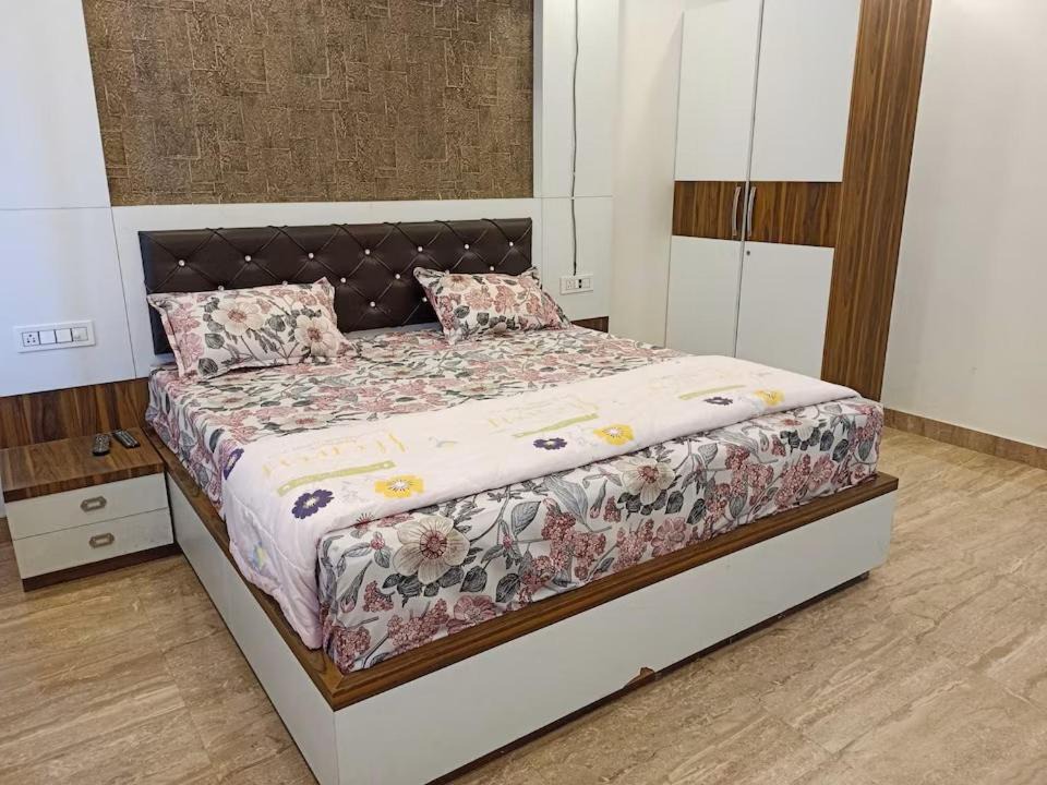 Photo of Bedroom in Narnaul