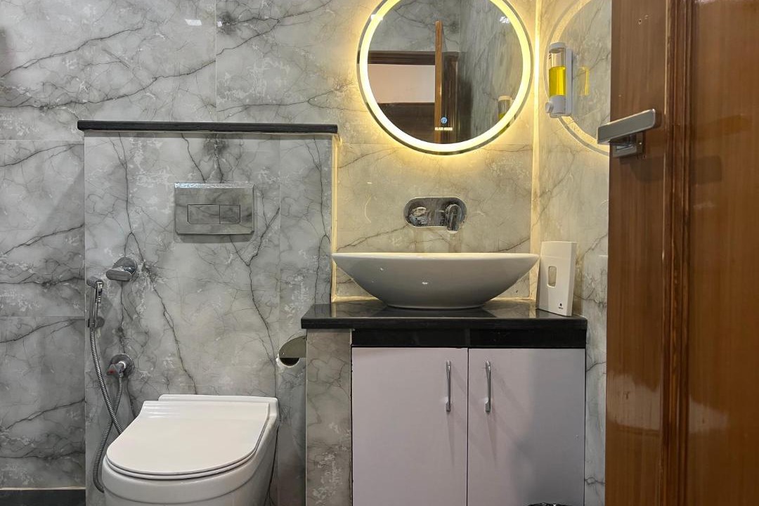 Photo of Bathroom in Lansdowne