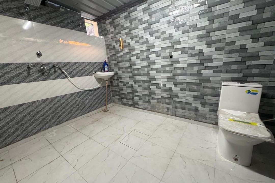 Photo of Bathroom in Kalyanpur