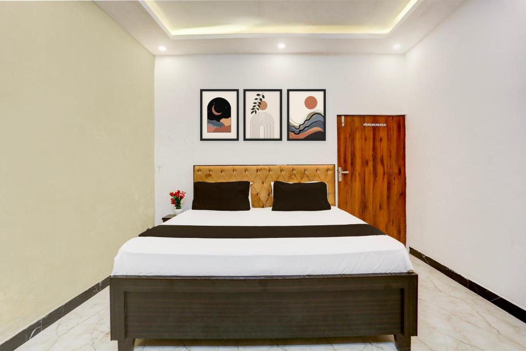 Photo of Bedroom in Phulpur