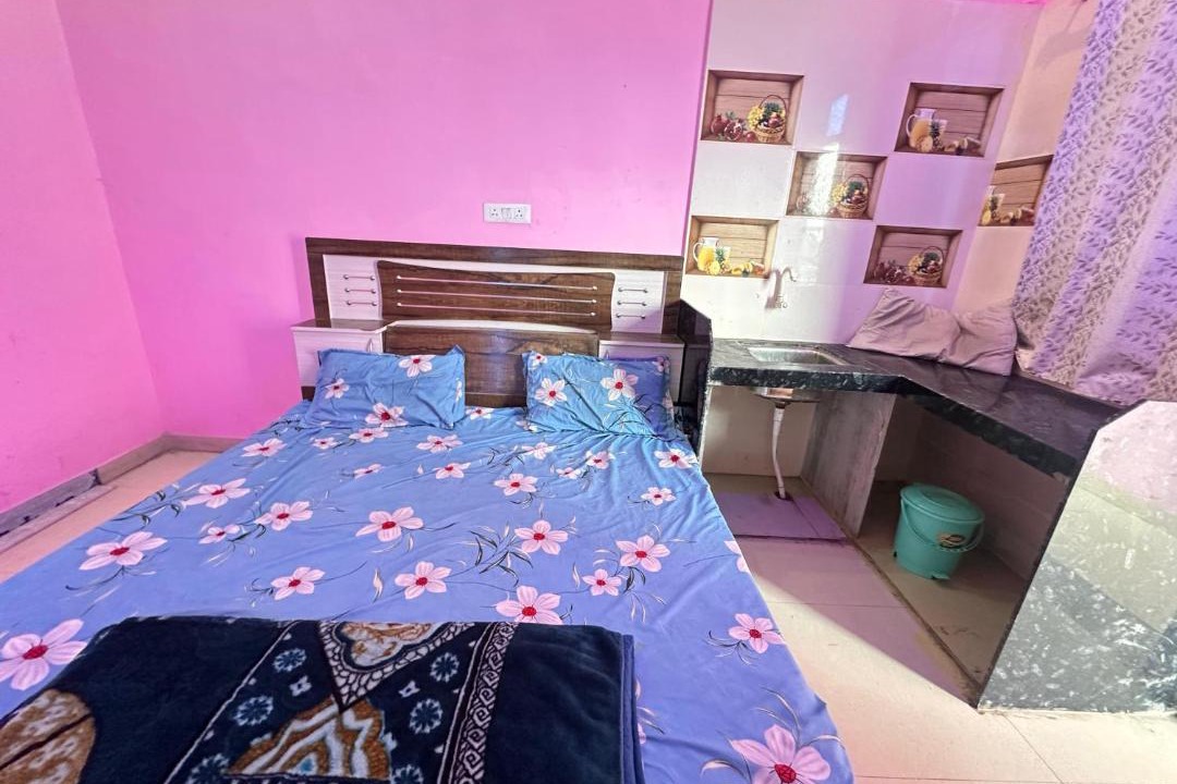 Photo of Bedroom in Shri Madhopur