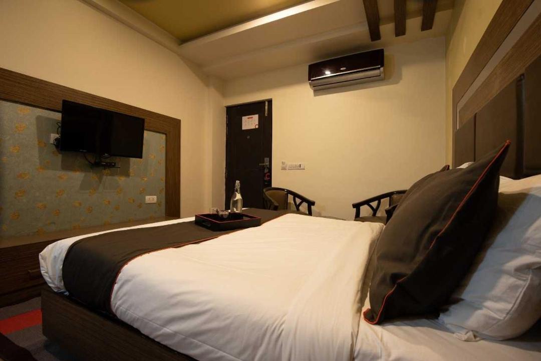 Photo of Bedroom in Pardi