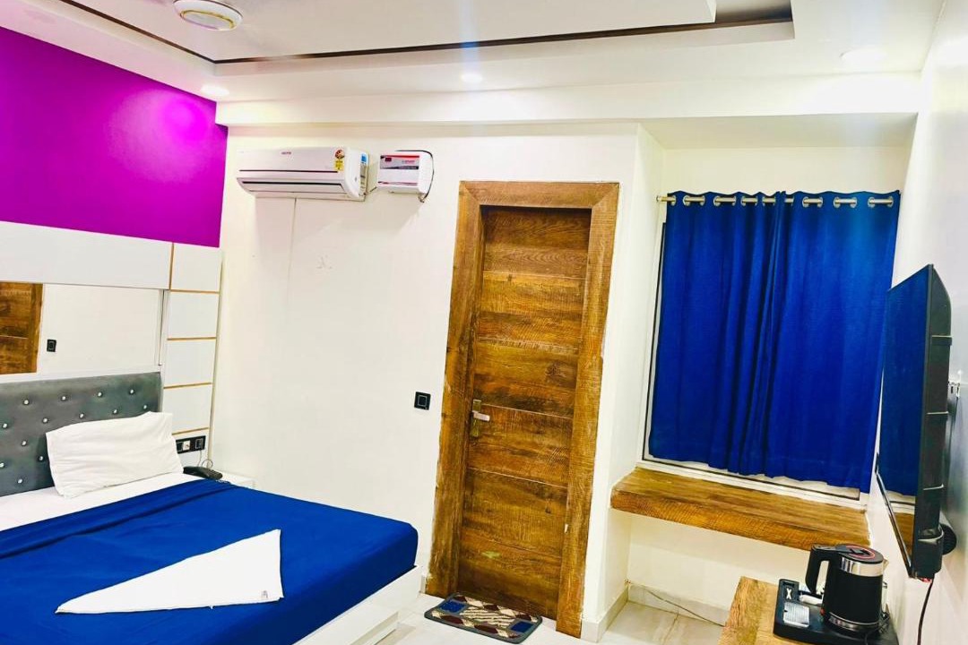 Photo of Bedroom in Sector 27