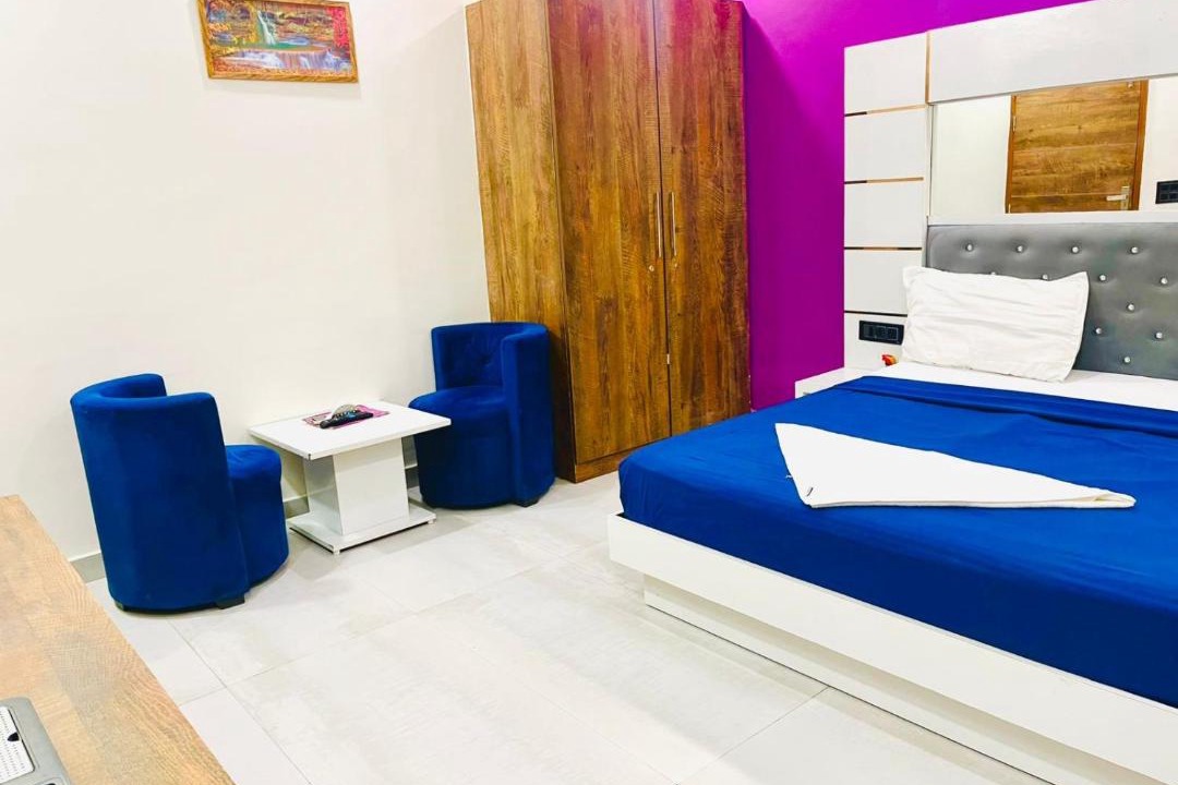 Photo of Bedroom in Sector 27