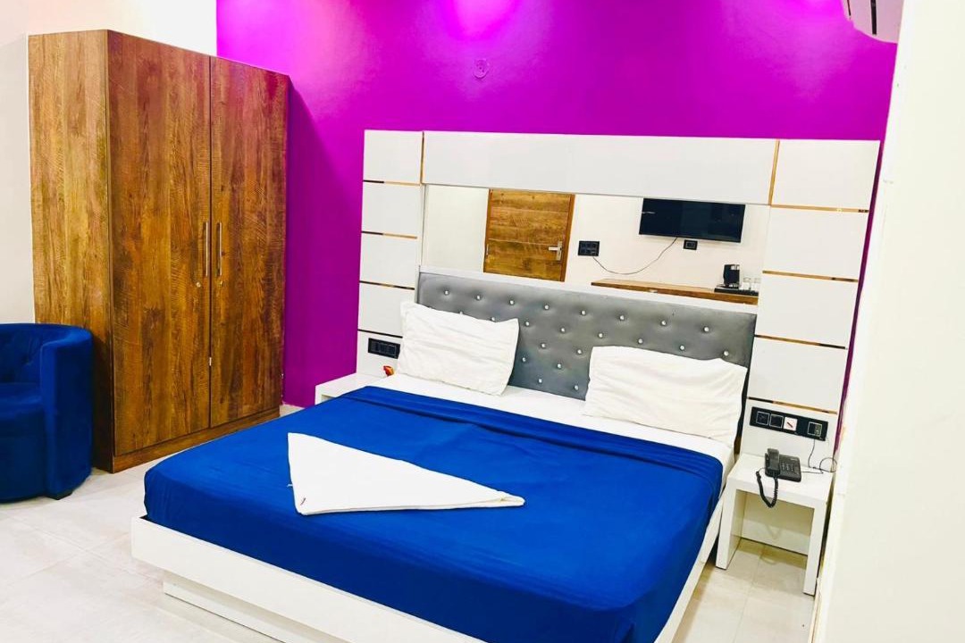 Photo of Bedroom in Sector 27