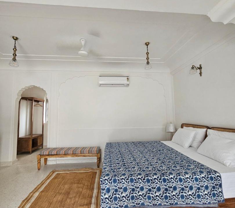 Photo of Bedroom in Pink City