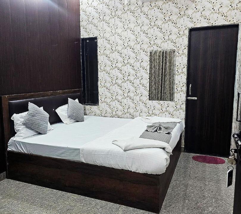 Photo of Bedroom in Khattalwada