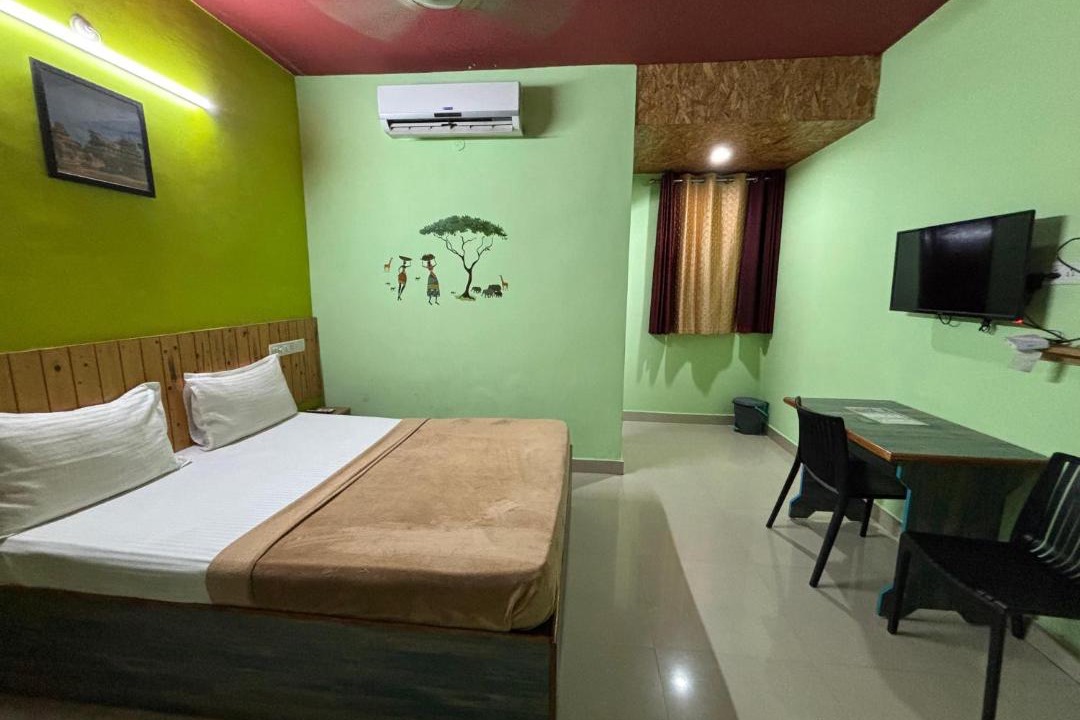 Photo of Bedroom in Mahabalipuram Beach
