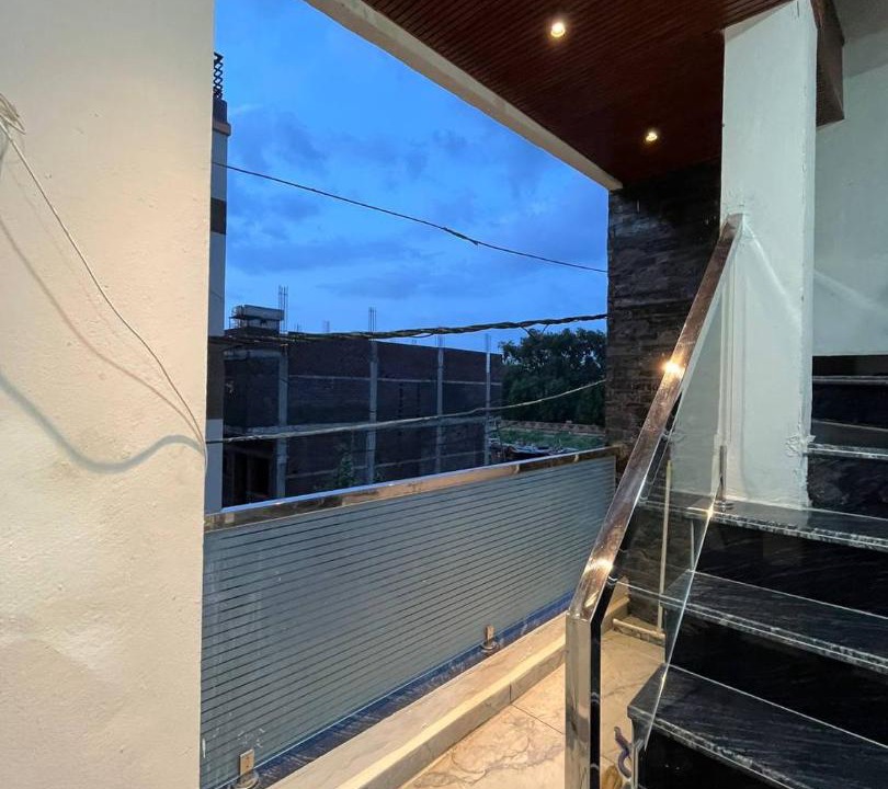 Photo of Patio Balcony in Ujjain