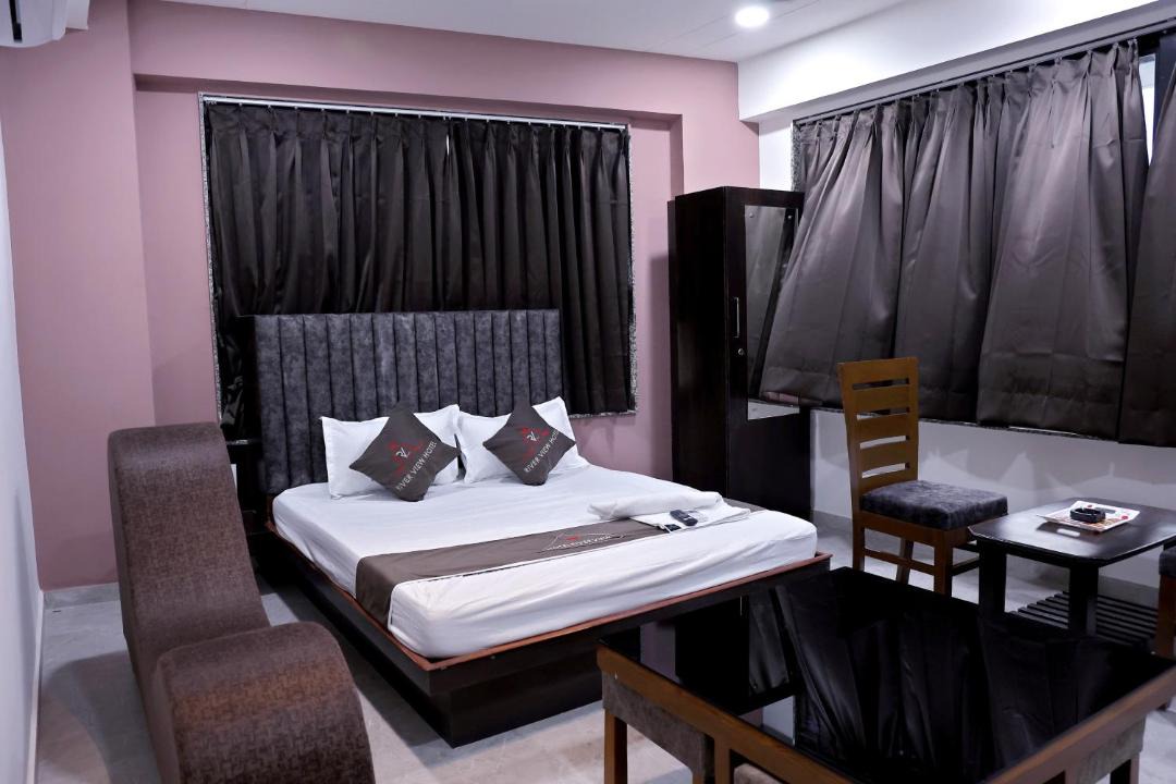 Photo of Bedroom in Adajan