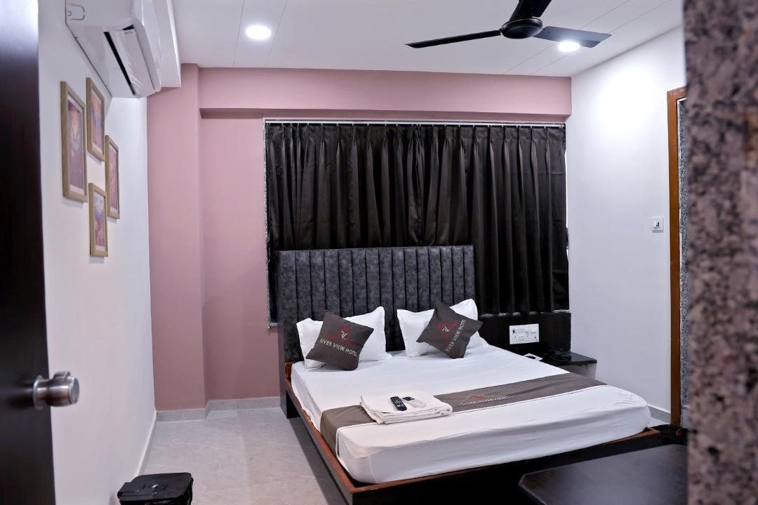Photo of Bedroom in Adajan