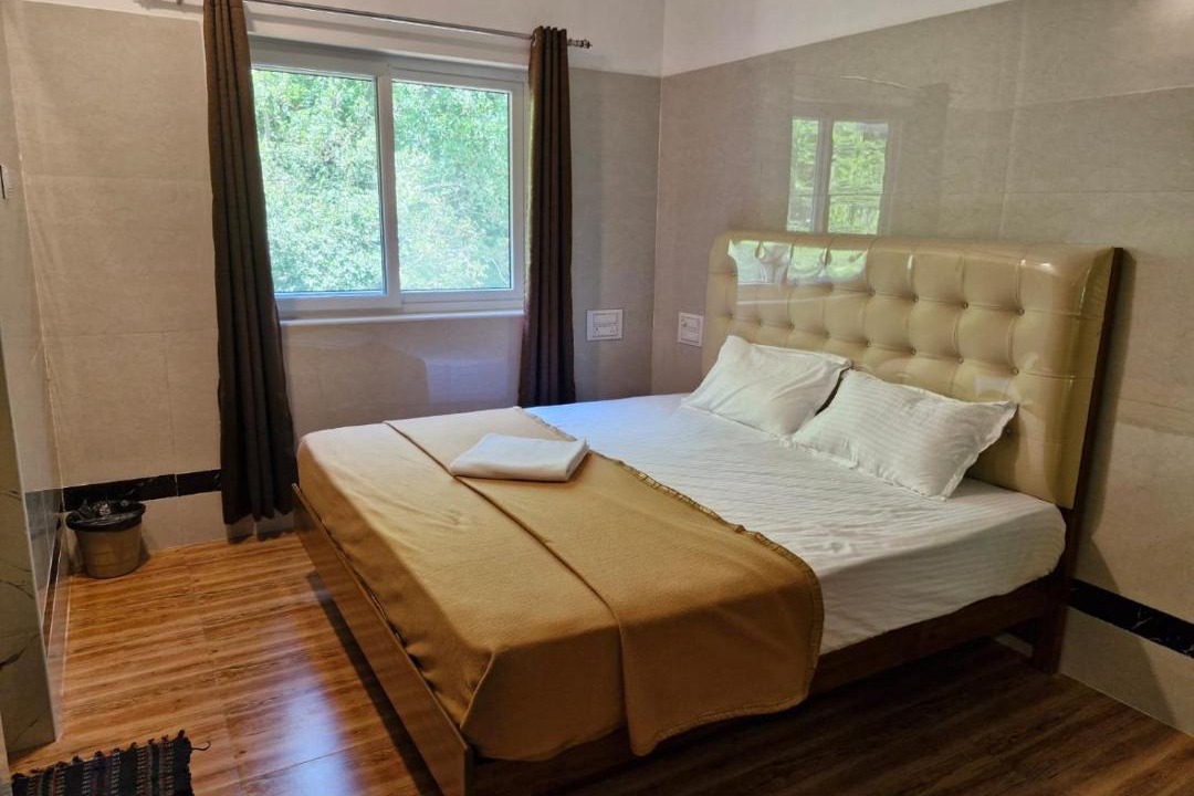 Photo of Bedroom in Courtallam