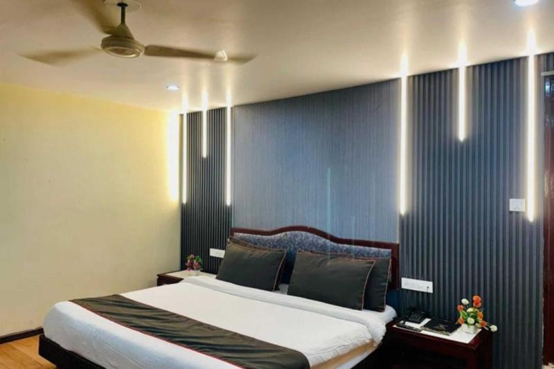 Photo of Bedroom in Hazratganj