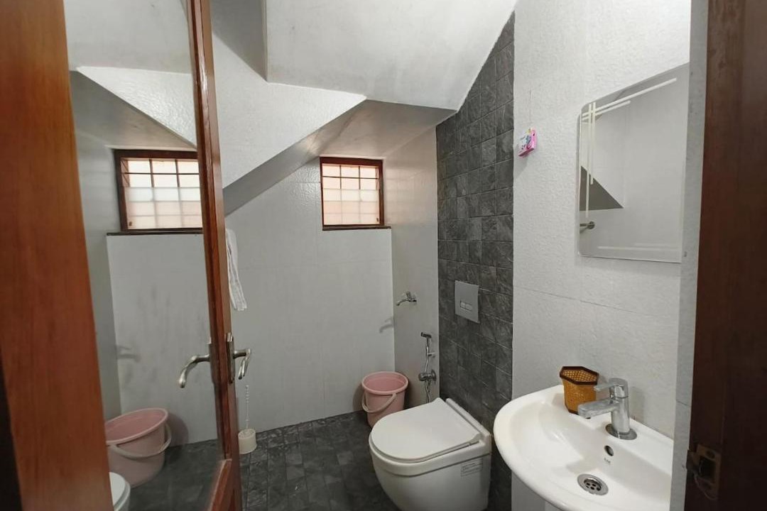 Photo of Bathroom in Thiruvananthapuram