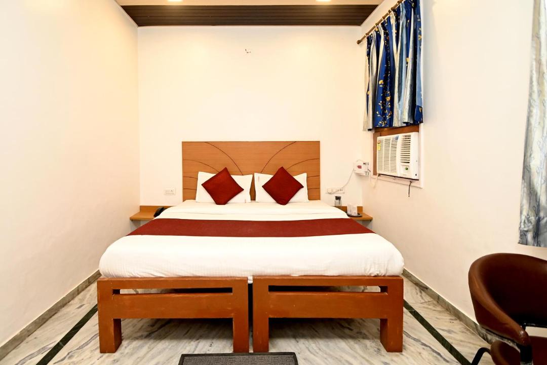 Photo of Bedroom in Sindhi Camp