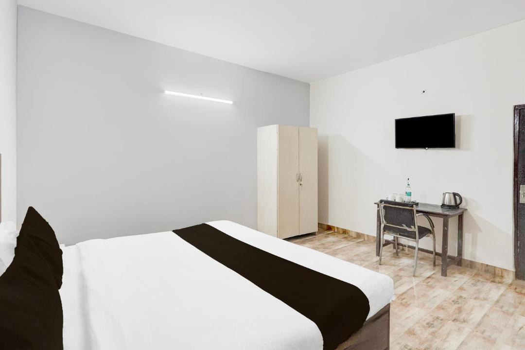 Photo of Bedroom in Noida